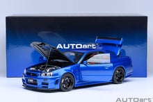 Load image into Gallery viewer, AUTOart 1/18 Nissan Skyline GT-R (R34) Nismo Z-Tune Bayside Blue/Carbon 77460