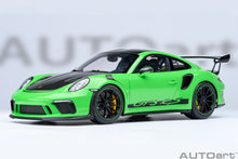 Load image into Gallery viewer, AUTOart 1/18 Porsche 911 (991.2) GT3 Weissach Package Lizard Green 78179