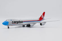 Load image into Gallery viewer, JC Wings 1/400 Cargolux B747-8F LX-VCF "Not Without My Mask" XX40152