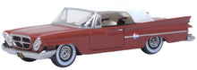Load image into Gallery viewer, Oxford 1/87 HO 87CC61004 Chrysler 300 Convertible 1961 Cinnamon/White (Closed)