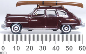 Oxford 1/87 HO 87DS46007 DeSoto Suburban 1946-48 Maroon w/Canoe