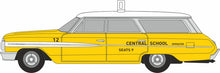 Load image into Gallery viewer, Oxford 1/87 HO 87FC64002 Ford Country Squire 1964 Central School Bus