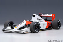Load image into Gallery viewer, AUTOart 1/18 Mclaren Honda MP4/6 No.1 Japanese GP 1991 No Logos 89150
