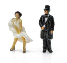 Load image into Gallery viewer, Woodland Scenics FInd Me Figures - O Scale 'Historical Figures' A2862