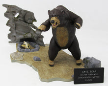 Load image into Gallery viewer, Atlantis 1/13 Prehistoric Scenes Cave Bear A738