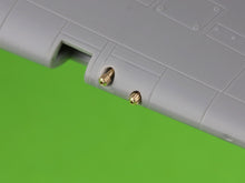 Load image into Gallery viewer, Master 1/72 British 0.303 cal Barrel Tips / Bead Sight  for Hurricane Mk.IIB AM-72-158