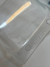 Load image into Gallery viewer, Jo-Han 1/25 Jo-Han '62 Chrysler  Open Box C4062