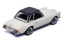 Load image into Gallery viewer, IXO 1/43 Mercedes 230 SL (W113) w/hardtop CLC617
