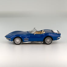 Load image into Gallery viewer, Brekina 1/87 HO 1969 Chevrolet Corvette Convertible C3 Blue 19992