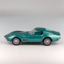 Load image into Gallery viewer, Brekina 1/87 HO 1969 Chevrolet Corvette C3 Green 19989