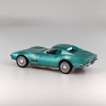 Load image into Gallery viewer, Brekina 1/87 HO 1969 Chevrolet Corvette C3 Green 19989