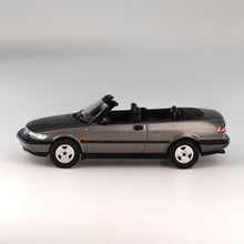 Load image into Gallery viewer, Minichamps 1/87 HO Saab 900 Turbo 16S (Aero) Cabriolet 1987 Grey Metallic 870170134