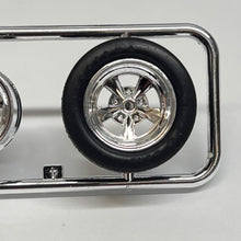 Load image into Gallery viewer, Aoshima 1/24 Rim &amp; Tire Set (107) American SS 15" Chrome Plated 06624