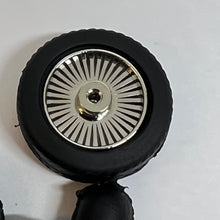 Load image into Gallery viewer, Hoppin Hydros 1/24 1/25 Chrome Baby D's Rims w/ Whitewall Tires 502