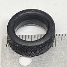 Load image into Gallery viewer, Aoshima 1/24 Rim &amp; Tire Set (107) American SS 15" Chrome Plated 06624