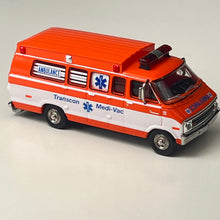 Load image into Gallery viewer, Brekina 1/87 HO 1975 Dodge B200 Ambulance Transcon 18305