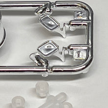 Load image into Gallery viewer, Aoshima 1/24 Rim &amp; Tire Set (107) American SS 15" Chrome Plated 06624