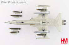 Load image into Gallery viewer, HobbyMaster 1/72 US F-5C Skoshi Tiger 64-13332, 10th Fighter Sqn., USAF Bien Hoa AFB, 1965 HA33003 COMING SOON