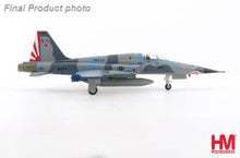 Load image into Gallery viewer, HobbyMaster 1/72 US F-5N "Adversary Fighter" Red 117, 761533, VFC-111, 2017 HA3384