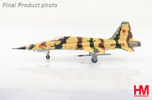 Load image into Gallery viewer, HobbyMaster 1/72 F-5N Tiger II 761572, VMFT-401, US Marines, Yuma 2018 HA3398