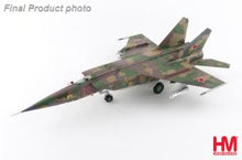 Load image into Gallery viewer, HobbyMaster 1/72 MIG-25RBF Red 20, 47th GRAP, Shatalovo AB, 2001 HA5654