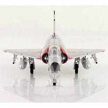 Load image into Gallery viewer, HobbyMaster 1/72 Mirage IIICJ IAF 1966 HA9801