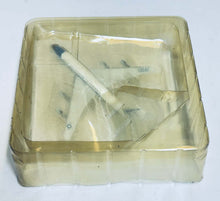 Load image into Gallery viewer, Dragon Wings 1/400 USAF Boeing VC-13C Stratoliner Flying White House DW002C