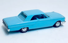 Load image into Gallery viewer, AMT 1/25 Ford Fairlane 1964 Friction Motor pre built VINTAGE KIT 9164C