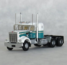 Load image into Gallery viewer, Trainworx N Scale Kenworth W900 36" Sleeper Tractor Seminole White / Green 49035 SALE!