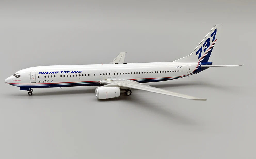 Inflight 1/200 Boeing House Boeing 737-990 N737X IF739737X