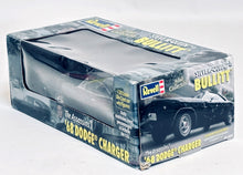 Load image into Gallery viewer, Revell 1/25 Dodge Charger Bullitt 1968 With Figures OPEN BOX DIECAST 854954C