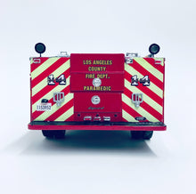 Load image into Gallery viewer, SSB Resins 1/24 2006-2018 LA County Fire Paramedic Squad Resin Model Kit KIT04R