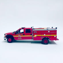Load image into Gallery viewer, SSB Resins 1/24 2006-2018 LA County Fire Paramedic Squad Resin Model Kit KIT04R