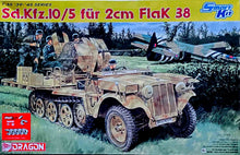 Load image into Gallery viewer, Dragon 1/35 German Sd.Kfz.10/5 fur 2cm Flak 38 ~ Smart Kit 6676