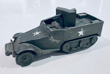 Load image into Gallery viewer, Dale Model Company Vintage Diecast US M3 Halftrack w/ 37mm ATG DMC047