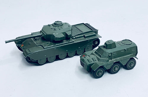 Dinky Vintage Metal Vehicles Centurion and Saracen (2) DKY008