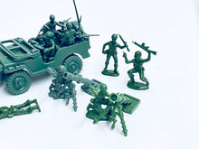 Load image into Gallery viewer, Unbranded 1/32 US WWII Infantry and Jeep 20 Pieces VHTF UB004