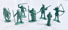 Load image into Gallery viewer, Marx 1/32 Robin Hood Figures (7) MX081**