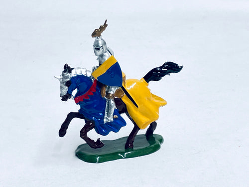 Britains LTD 1/32 Knights of Agincourt Mounted Knight With Sword Lead Figure No1659 C