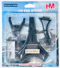 Load image into Gallery viewer, HobbyMaster 1/32 US SBD Duantless Metal Stand Signed by Capt. Stanley Vejtasa