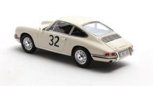 Load image into Gallery viewer, Matrix 1/43 Porsche 911 Le Mans Test Car #32 1966 MXR41607-012
