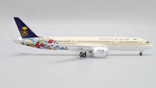 Load image into Gallery viewer, JC Wings 1/400 Saudia B787-9 HZ-AR13 "Arab Calligraphy Year" LH4SVA249