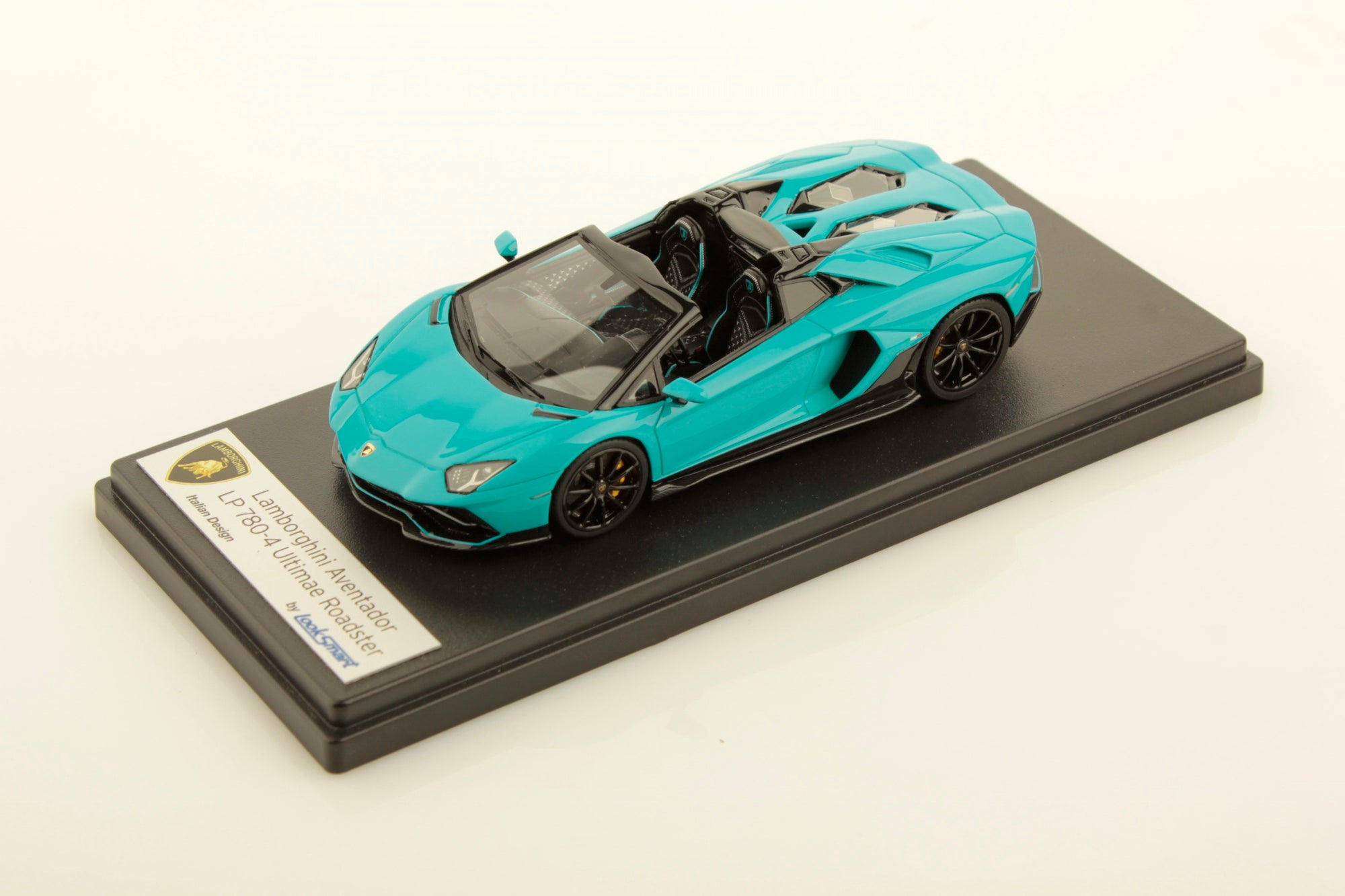 LAMBORGHINI AVENTADOR LP 780-4 Ultimae Roadster 1/43 Looksmart LS532 EUR 139,90 - FR LAMBORGHINI AVENTADOR LP 780-4 Ultimae Roadster 1/43 Looksmart LS532 EUR 139,90 - FR