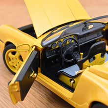 Load image into Gallery viewer, Norev 1/18 Porsche 911 Speedster 1993 Speed Yellow 187130