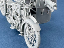 Load image into Gallery viewer, Copperstate Models 1/35 Brtiish Vickers-Clyno Mark IV. 1915 B35-003'