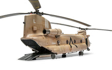 Load image into Gallery viewer, Airfix 1/72 British Boeing Chinook HC.1 A06023