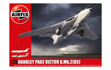 Load image into Gallery viewer, Airfix 1/72 British Victor B.Mk.2(BS) Bomber A12008