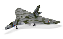 Load image into Gallery viewer, Airfix 1/72 British Avro Vulcan B.2 A12011'