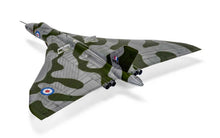 Load image into Gallery viewer, Airfix 1/72 British Avro Vulcan B.2 A12011'