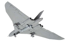 Load image into Gallery viewer, Airfix 1/72 British Avro Vulcan B.2 A12011'